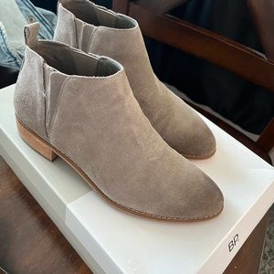 BP ankle booties